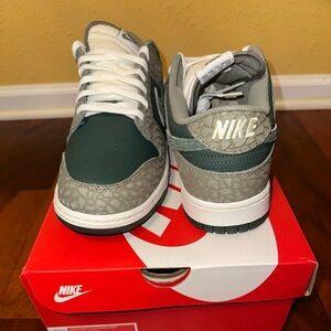 Nike Low Top Sneakers in Forest Green and Gray Elephant Print